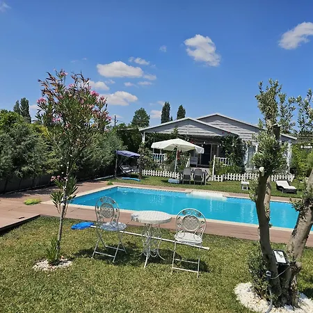 Villa Bayer